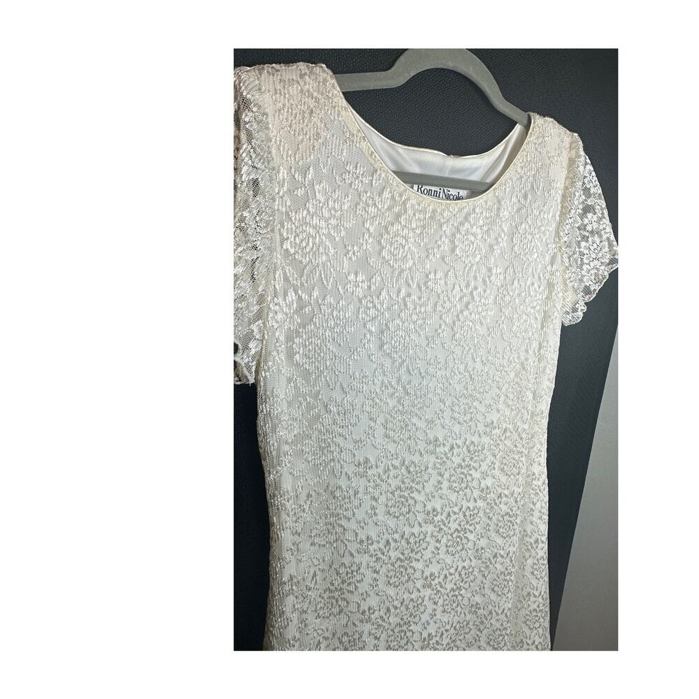 165, Vintage 90s ivory wedding dress; Ronni Nicole; Size 8; stretchy